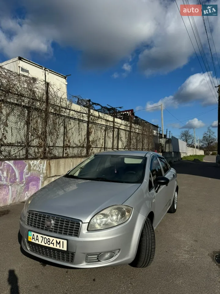 2013 Fiat Linea - мініатюра 15