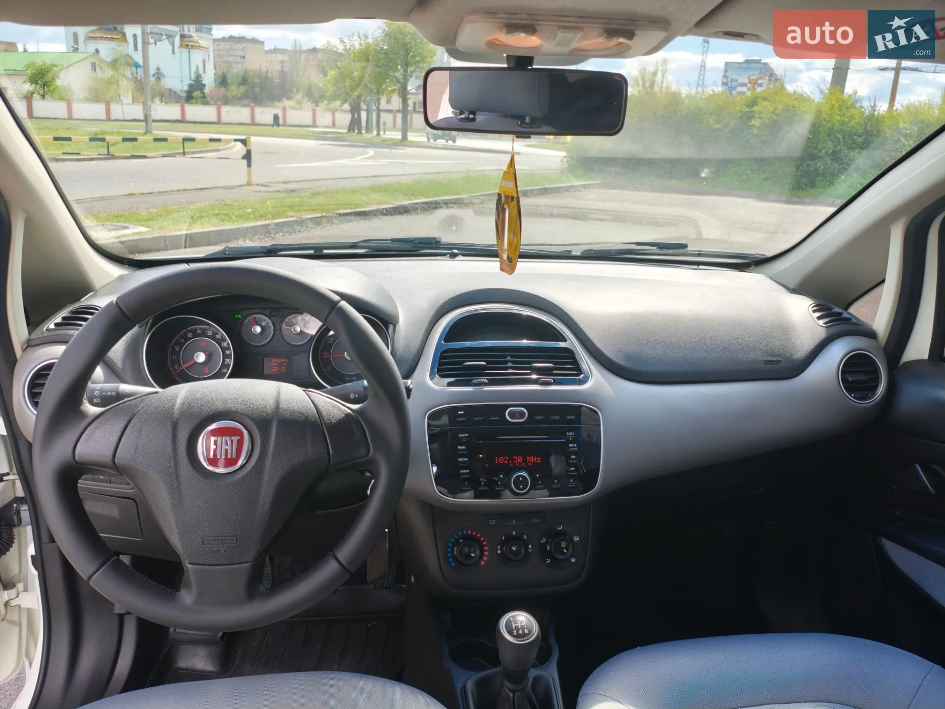 2013 Fiat Linea - мініатюра 16