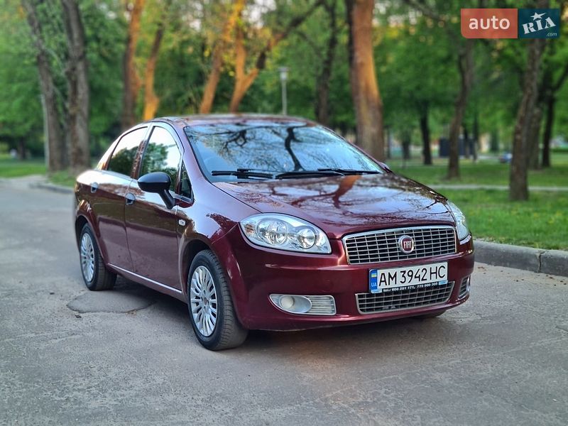 Седан Fiat Linea 2010 в Житомире