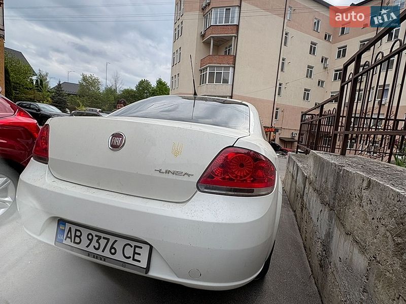 Седан Fiat Linea 2012 в Ладыжине