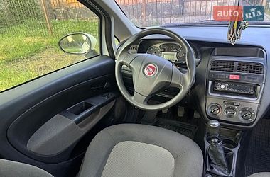 Седан Fiat Linea 2012 в Кривом Роге