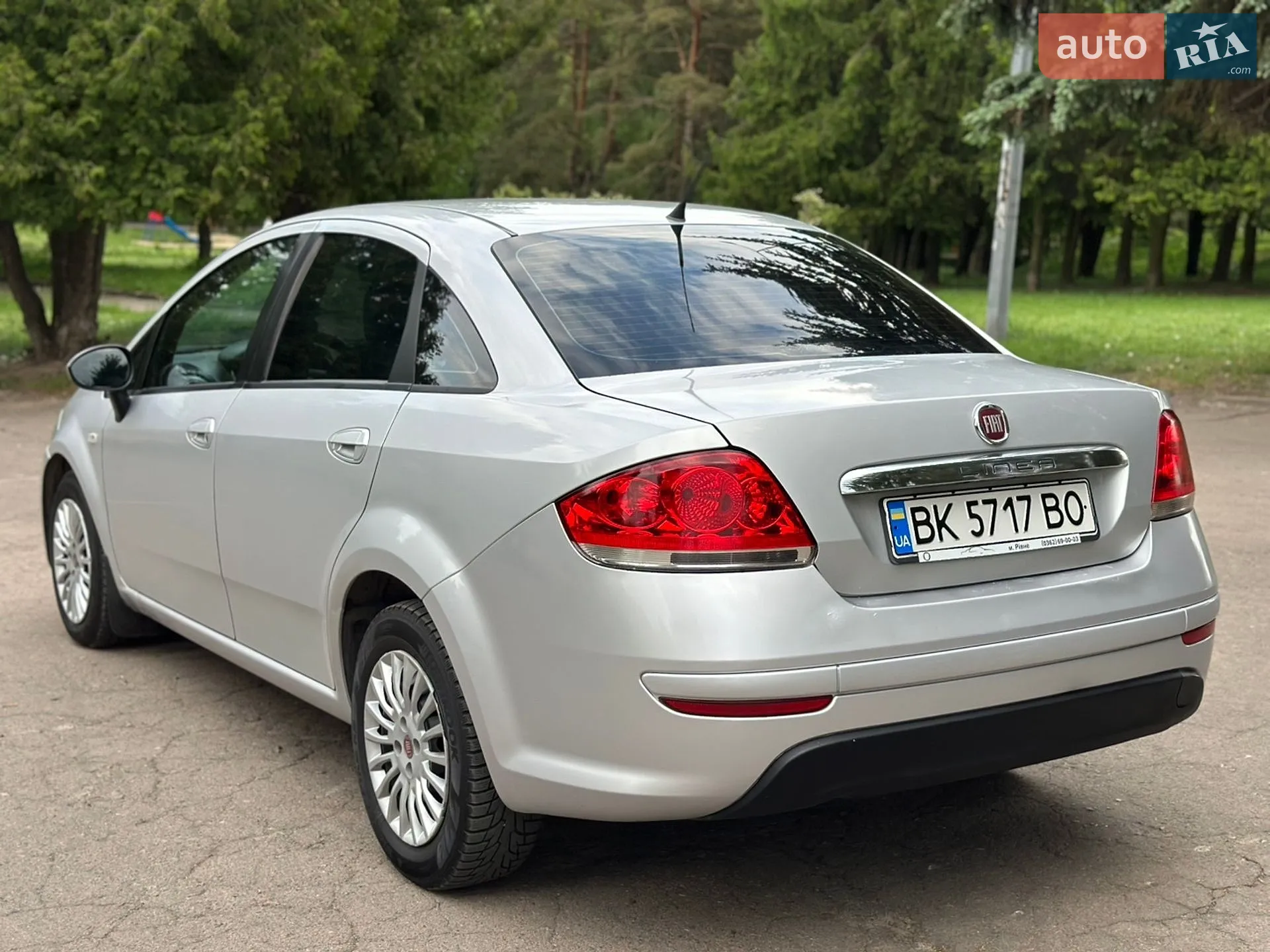 2015 Fiat Linea - мініатюра 27