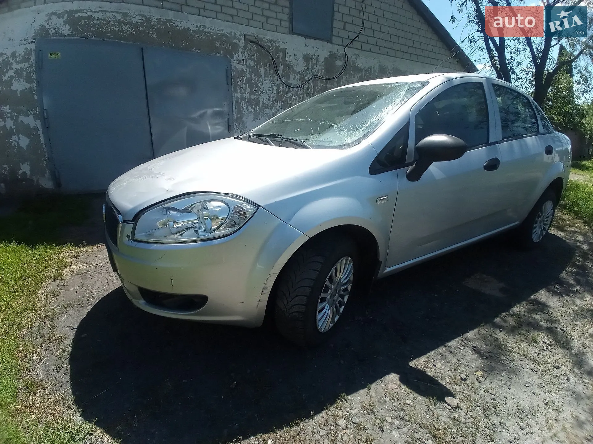 2010 Fiat Linea - мініатюра 2