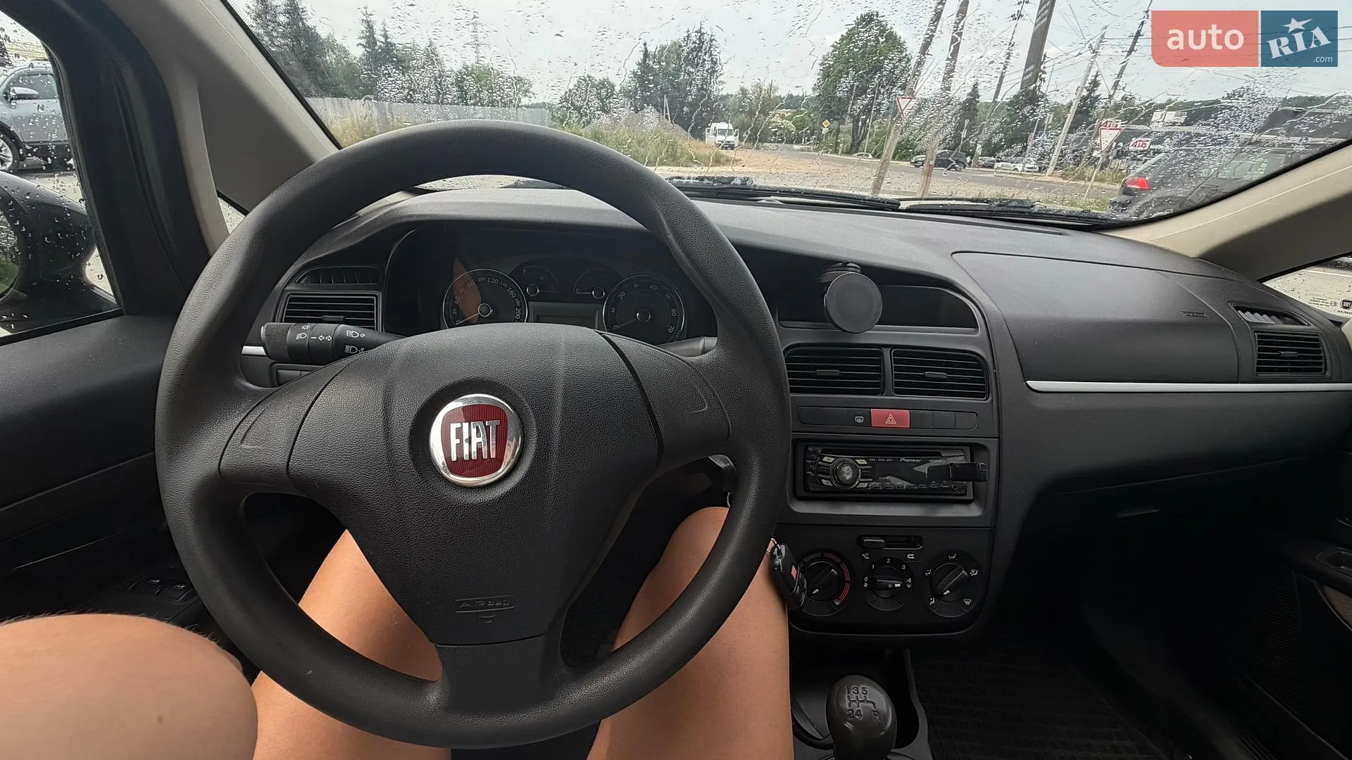 2011 Fiat Linea - мініатюра 11