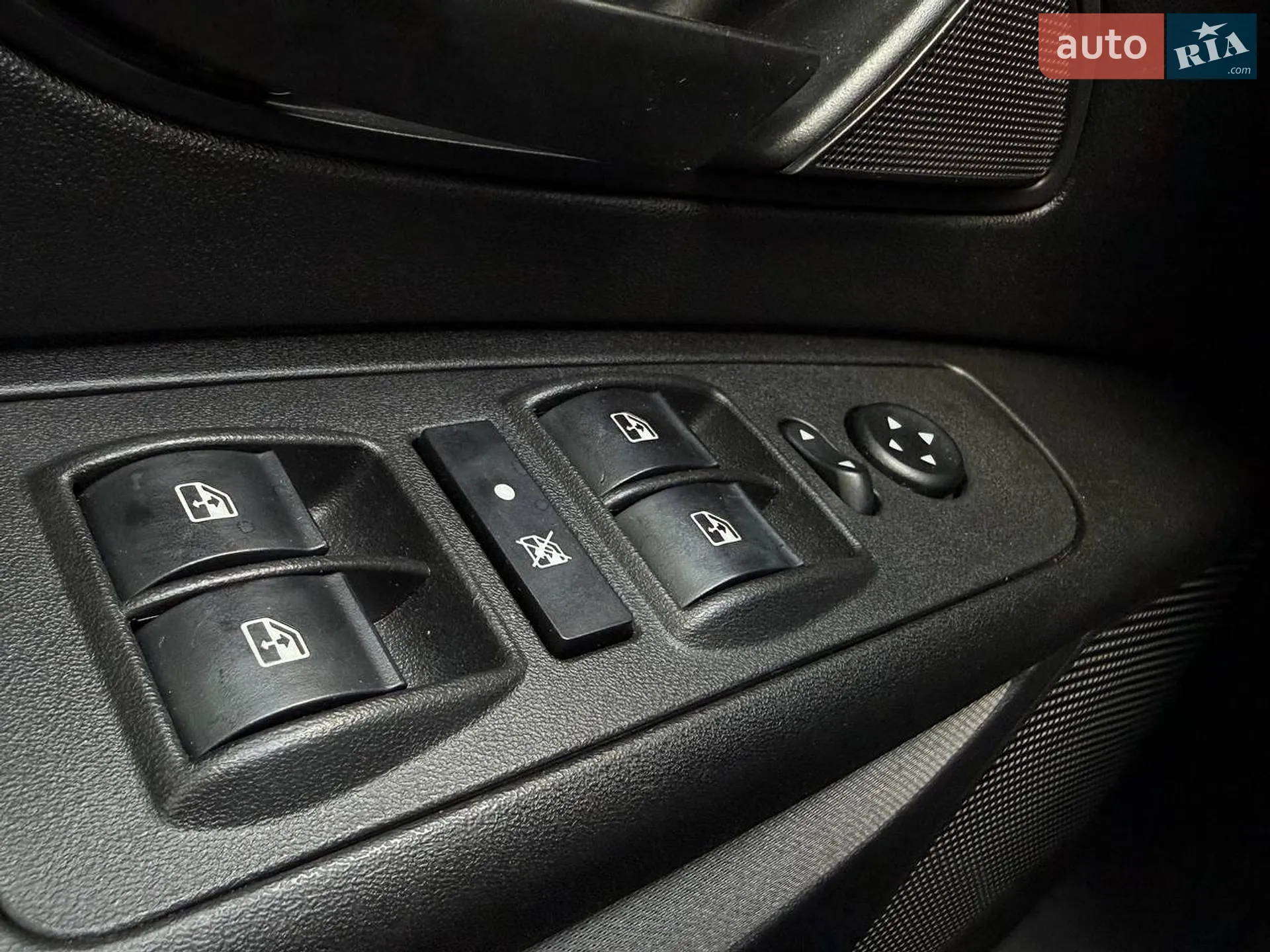 2013 Fiat Linea - мініатюра 16