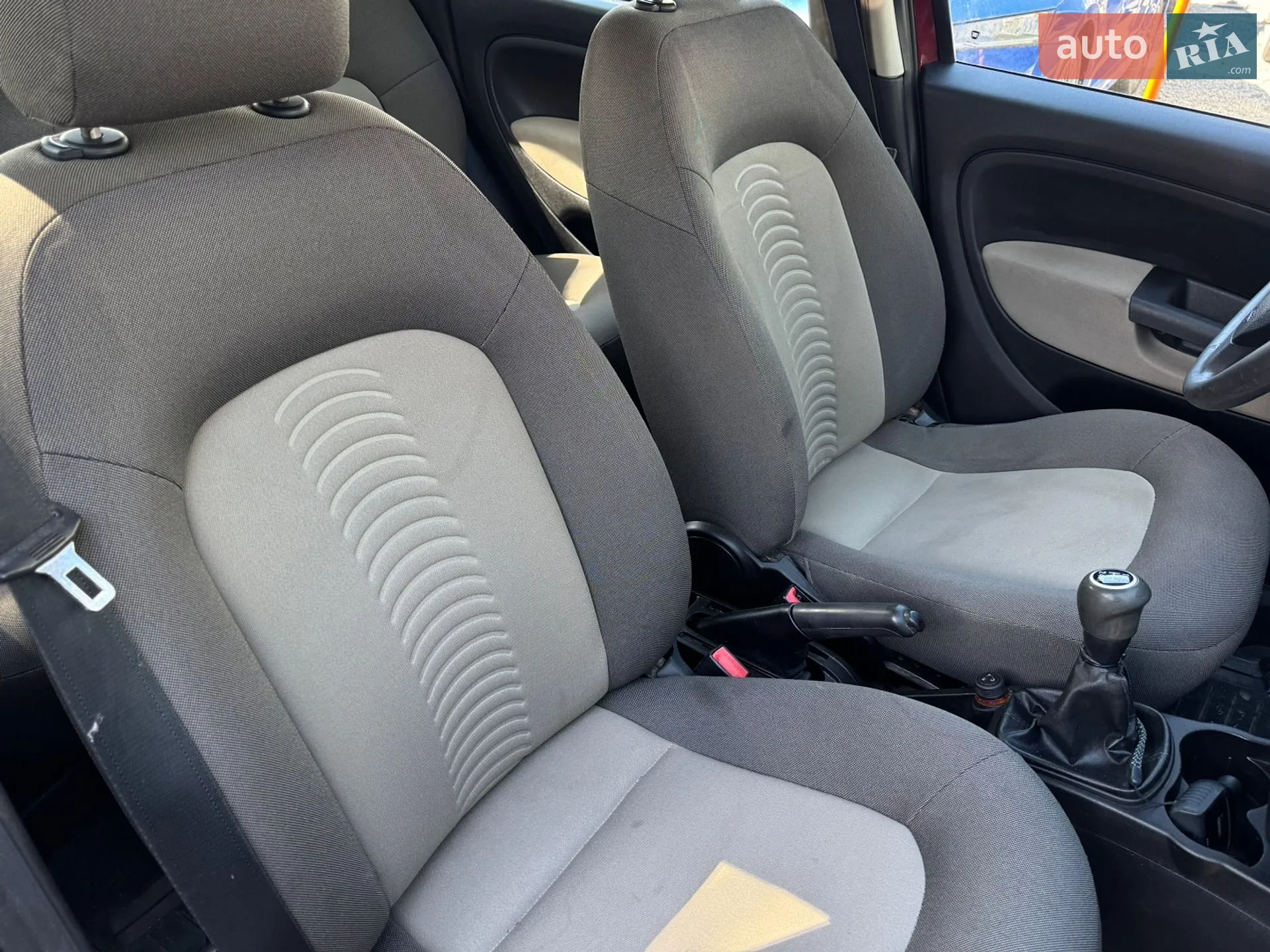 2010 Fiat Linea - мініатюра 12