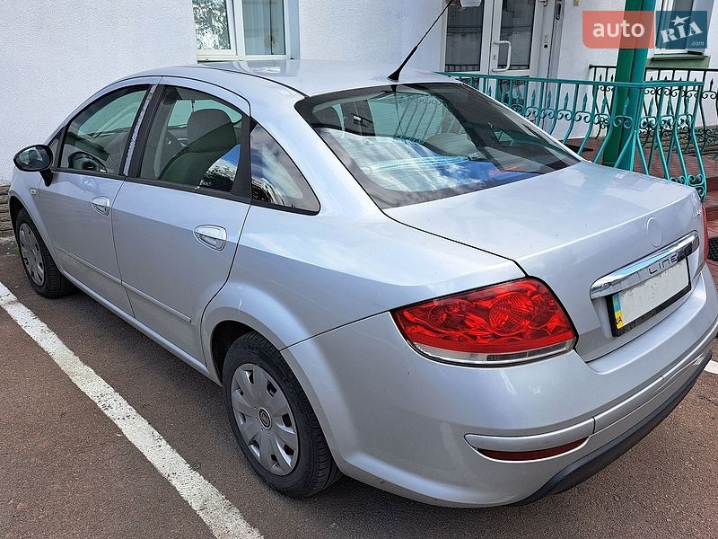 Седан Fiat Linea 2013 в Киеве фото 4 Седан Fiat Linea 2013 в Киеве