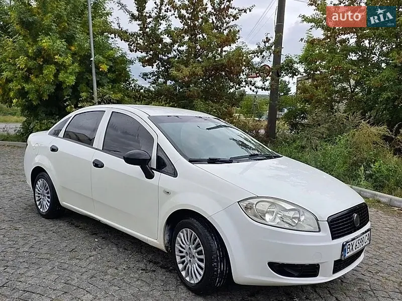 Fiat Linea 2011