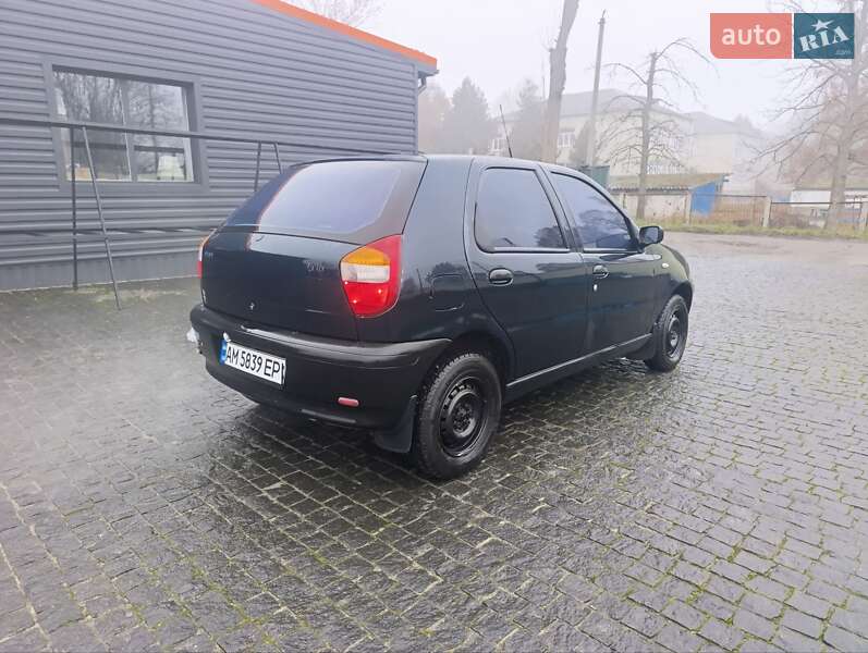 Хетчбек Fiat Palio 2004 в Коростишеві