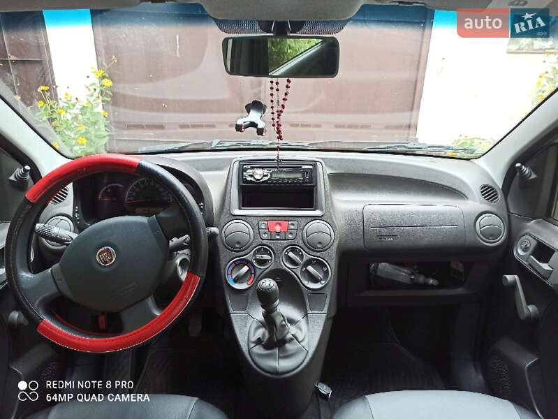 Хетчбек Fiat Panda 2011 в Самборі