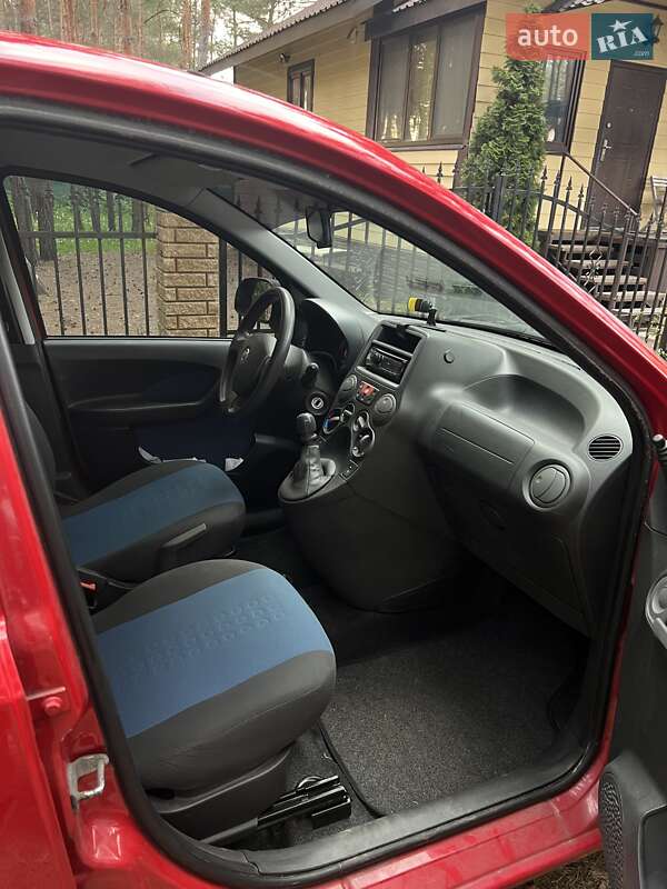 Хэтчбек Fiat Panda 2010 в Киеве