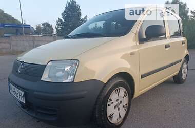 Хэтчбек Fiat Panda 2010 в Черняхове