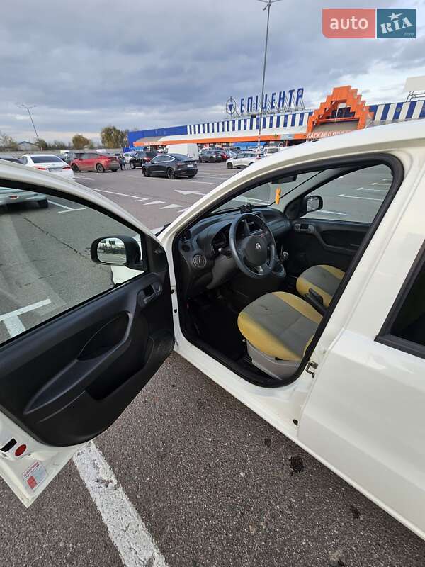 Хэтчбек Fiat Panda 2011 в Львове