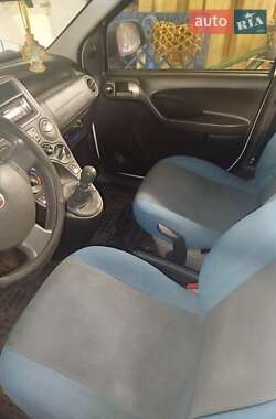 Хэтчбек Fiat Panda 2011 в 