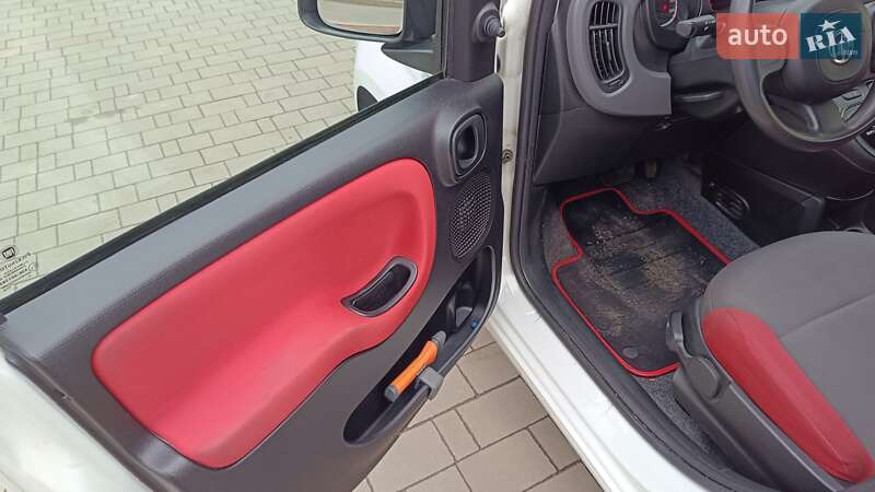 Хэтчбек Fiat Panda 2015 в Луцке фото 5 Хэтчбек Fiat Panda 2015 в Луцке