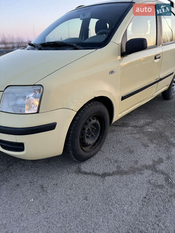 Хетчбек Fiat Panda 2005 в Василькові