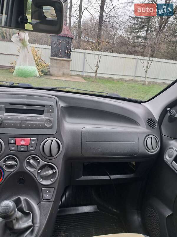 Хэтчбек Fiat Panda 2012 в Ивано-Франковске