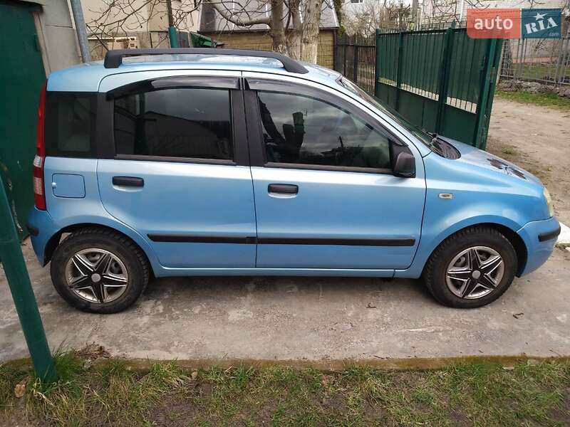 Хэтчбек Fiat Panda 2006 в Киеве фото Хэтчбек Fiat Panda 2006 в Киеве