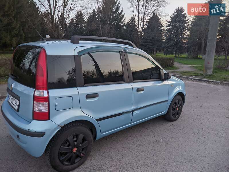 Хэтчбек Fiat Panda 2005 в Луцке