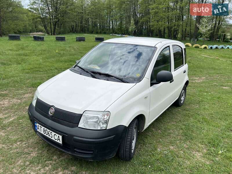 Хэтчбек Fiat Panda 2011 в Ивано-Франковске