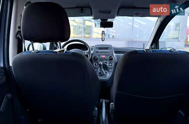 Хетчбек Fiat Panda 2010 в 