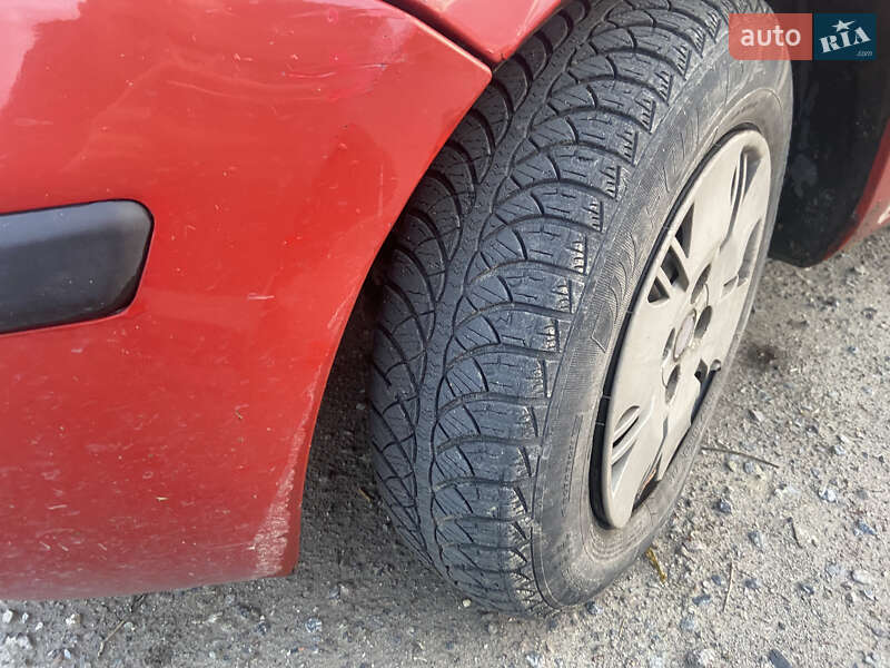 Хэтчбек Fiat Panda 2004 в Глинянах