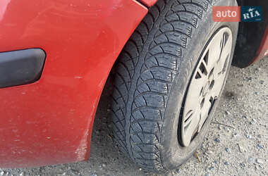 Хэтчбек Fiat Panda 2004 в 