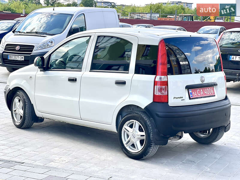 Хэтчбек Fiat Panda 2011 в Тернополе