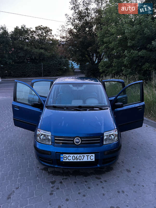 Хэтчбек Fiat Panda 2005 в Львове