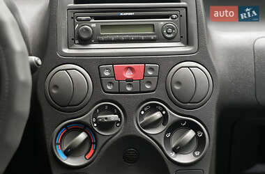 Хетчбек Fiat Panda 2011 в 