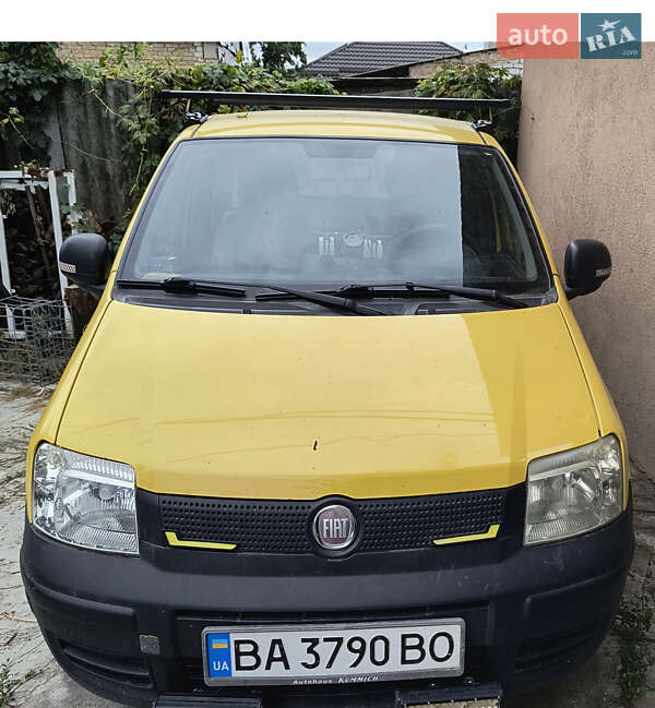Хэтчбек Fiat Panda 2012 в 