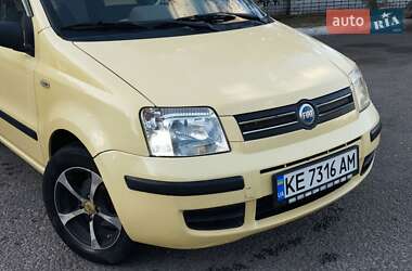 Хэтчбек Fiat Panda 2004 в 