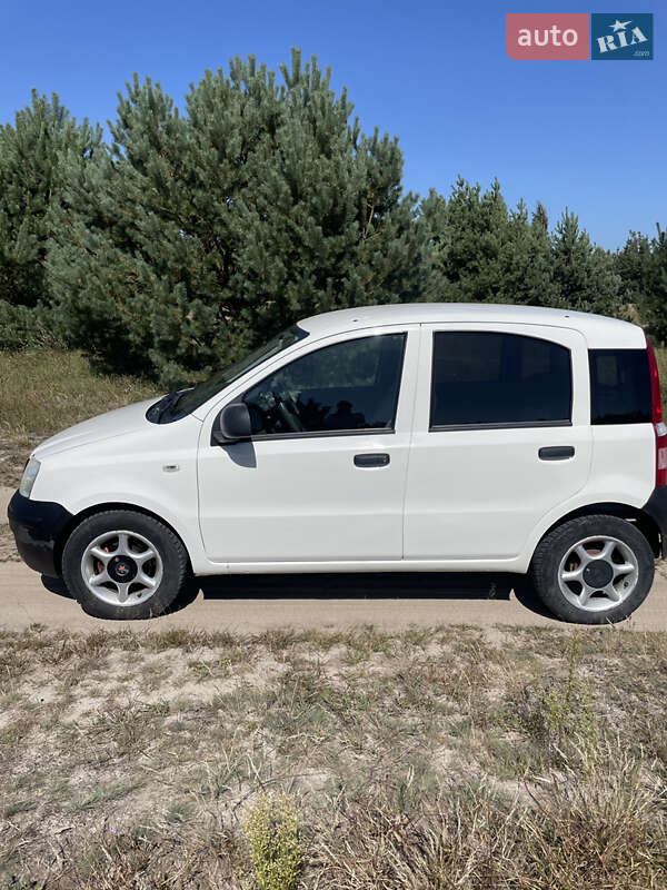 Хэтчбек Fiat Panda 2010 в 