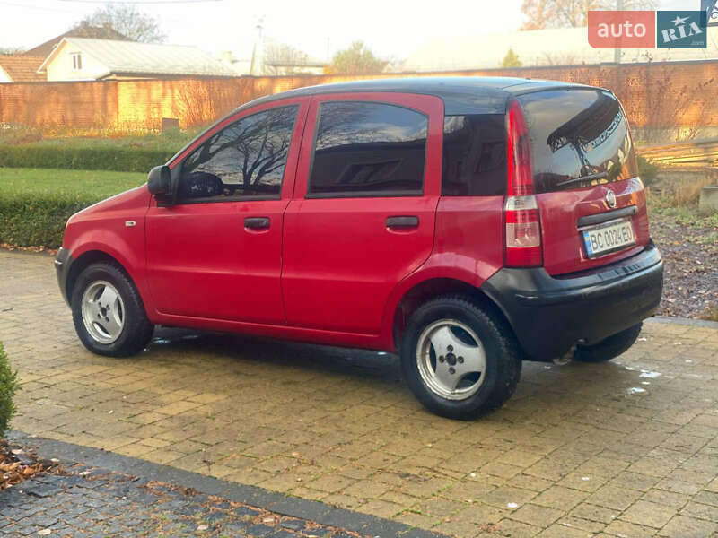 Хэтчбек Fiat Panda 2010 в Городке