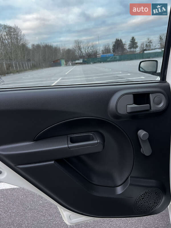 Хэтчбек Fiat Panda 2009 в Виннице