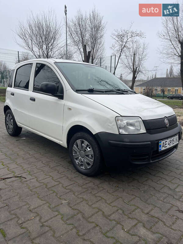 Хэтчбек Fiat Panda 2011 в Верхнеднепровске фото 3 Хэтчбек Fiat Panda 2011 в Верхнеднепровске