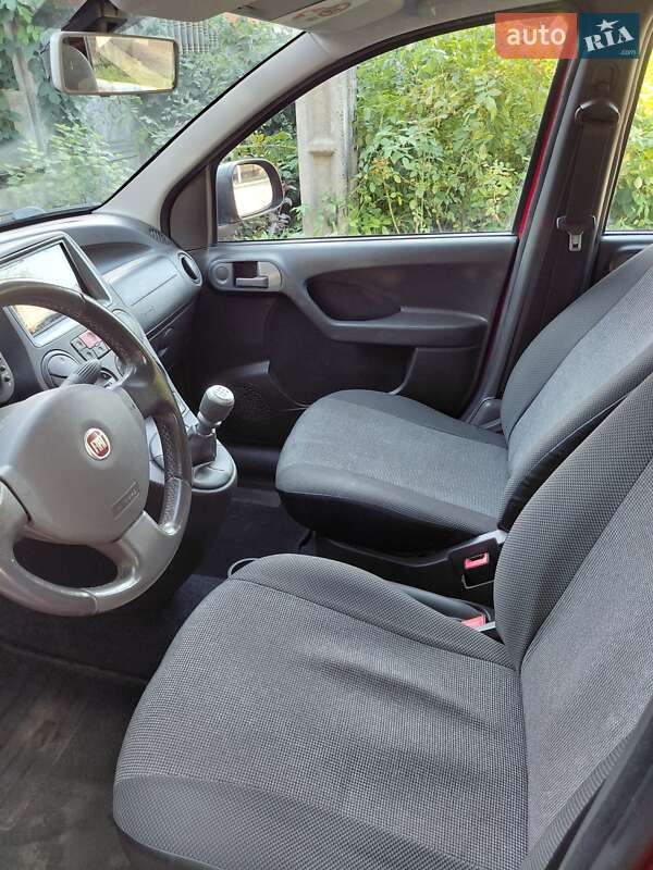 Хэтчбек Fiat Panda 2010 в Сумах