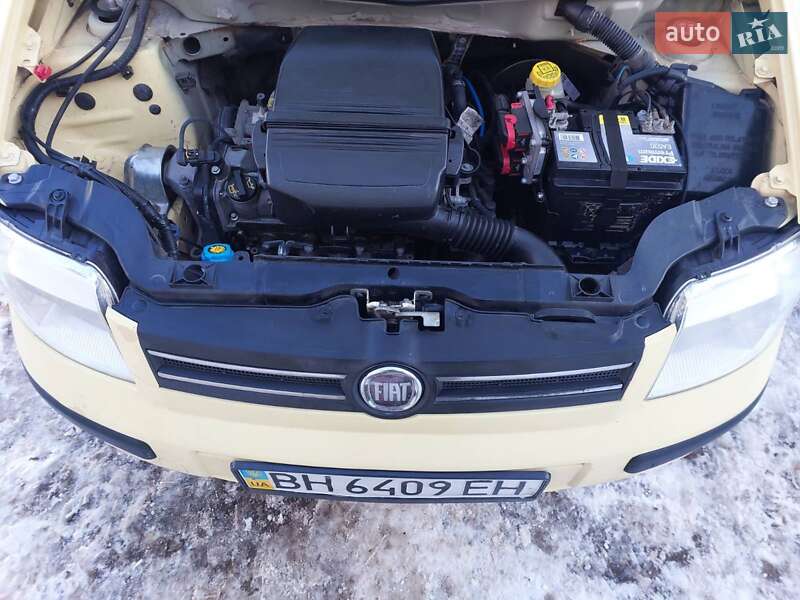 Хэтчбек Fiat Panda 2009 в Чернигове