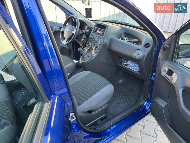Хэтчбек Fiat Panda 2009 в Дрогобыче фото 18 Хэтчбек Fiat Panda 2009 в Дрогобыче