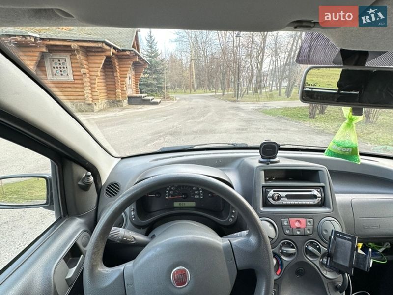 Хэтчбек Fiat Panda 2009 в Киеве фото 21 Хэтчбек Fiat Panda 2009 в Киеве