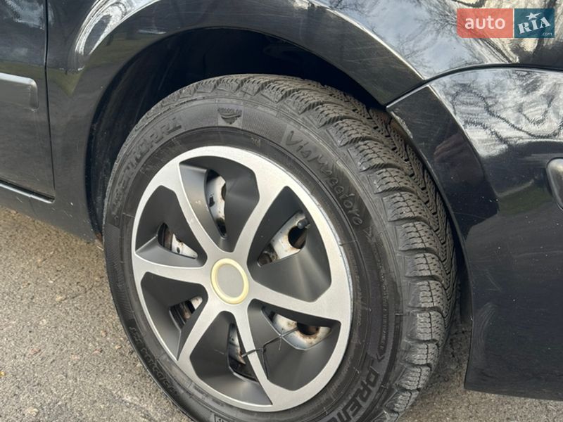 Хэтчбек Fiat Panda 2009 в Киеве фото 31 Хэтчбек Fiat Panda 2009 в Киеве