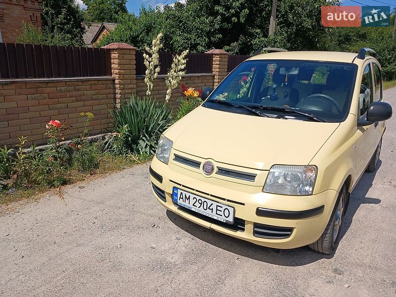 2010 Fiat Panda, VIN ZFA16900001794151:plate — zdjęcie 1 (autoria)