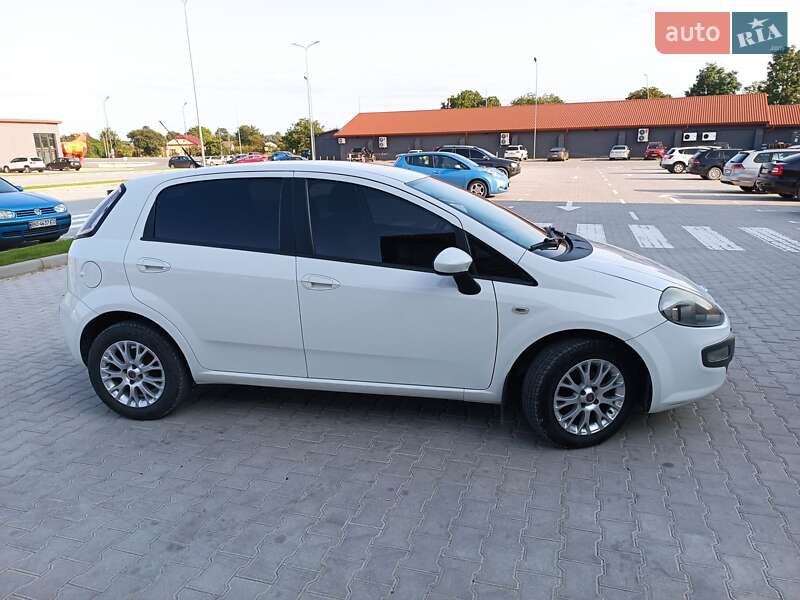 Хэтчбек Fiat Punto Evo 2011 в Тернополе