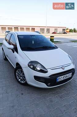Хэтчбек Fiat Punto Evo 2011 в 