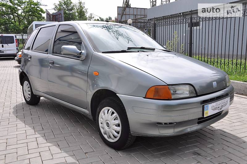 Хэтчбек Fiat Punto 1995 в Николаеве