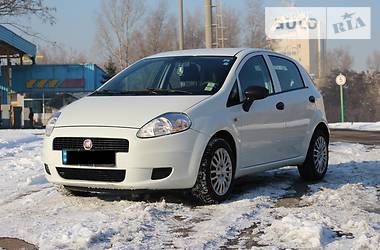 Хэтчбек Fiat Punto 2012 в Киеве