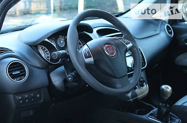 Хэтчбек Fiat Punto 2010 в Дрогобыче