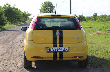 Хэтчбек Fiat Punto 2009 в Гайвороне