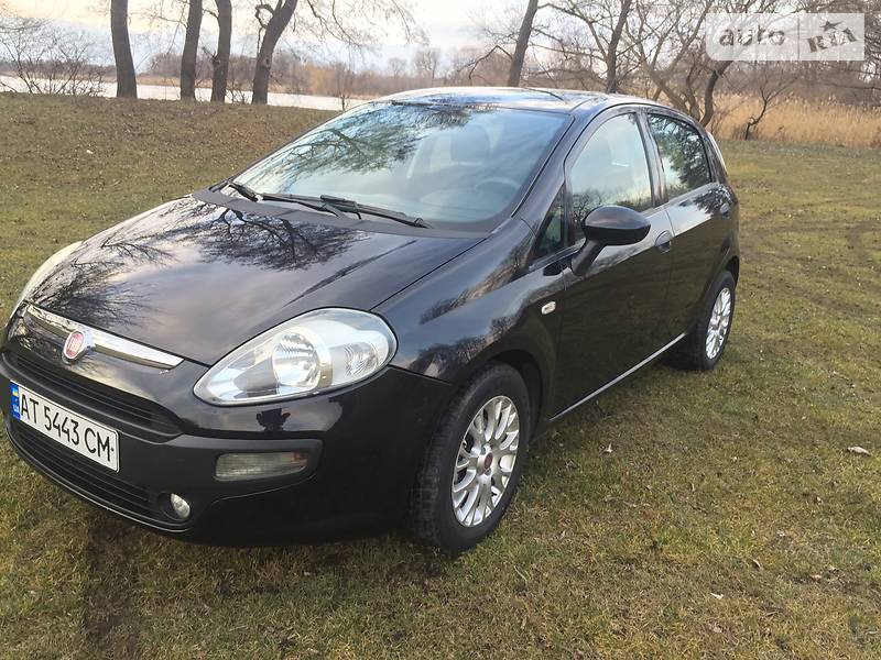 Хэтчбек Fiat Punto 2010 в Гайвороне