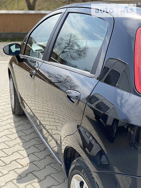 Хетчбек Fiat Punto 2008 в Івано-Франківську
